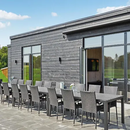 بيت للعطل In With Sauna Grenå